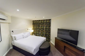 Sydney South ACT SA Accommodation