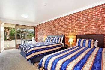 Lake Macquarie Motor Inn - SA Accommodation 9