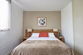 Punthill Davis Avenue - SA Accommodation 16