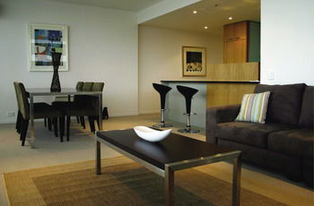 AKOM Docklands - SA Accommodation 11