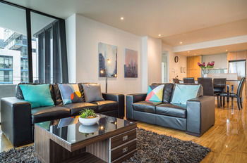 AKOM Docklands - SA Accommodation 40