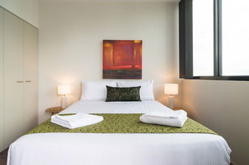 AKOM Docklands - SA Accommodation 47