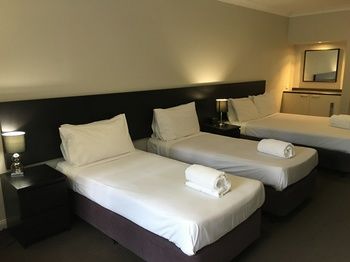 Checkers Resort & Conference Centre - SA Accommodation 25