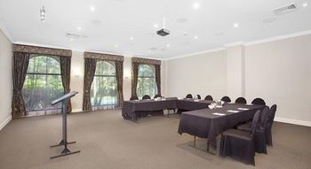 Checkers Resort & Conference Centre - SA Accommodation 41