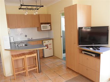 Twin Quays Noosa Resort - SA Accommodation 15