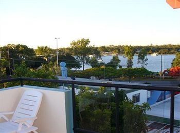 Twin Quays Noosa Resort - SA Accommodation 32
