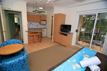 Twin Quays Noosa Resort - SA Accommodation 33