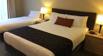 Kimberley Gardens Hotel & Serviced Apartments - SA Accommodation 12