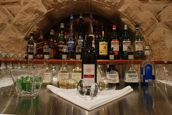 The Hermitage Motel - SA Accommodation 24