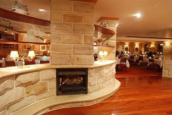 The Hermitage Motel - SA Accommodation 30