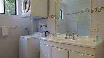 Waldorf Hornsby Residential Apartments - SA Accommodation 1
