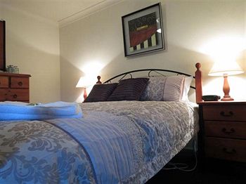 Barrington Wilderness Cedar Lodge Accommodation - SA Accommodation 4
