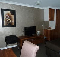 McNevinaposs Tamworth Motel - SA Accommodation