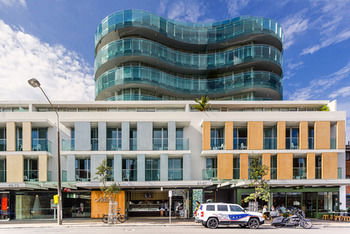 Adina Apartment Hotel Bondi Beach - SA Accommodation 4