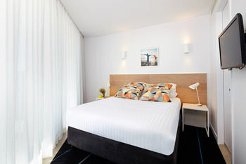 Adina Apartment Hotel Bondi Beach - SA Accommodation 10