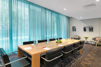 Adina Apartment Hotel Bondi Beach - SA Accommodation 13