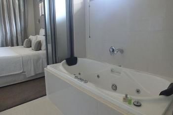 Terrigal Hinterland Bed And Breakfast - SA Accommodation 7