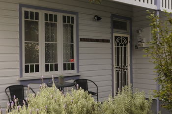 House On The Hill - Hunter Valley - SA Accommodation 6