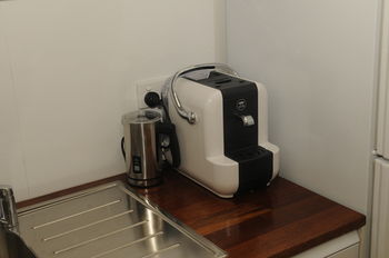 House On The Hill - Hunter Valley - SA Accommodation 27