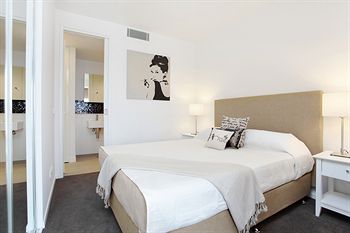 ALT Tower Serviced Apartments - SA Accommodation 1