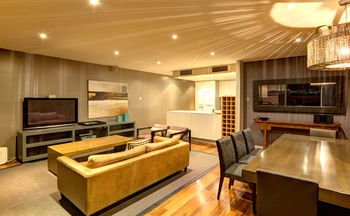 ACD Apartments - SA Accommodation 1