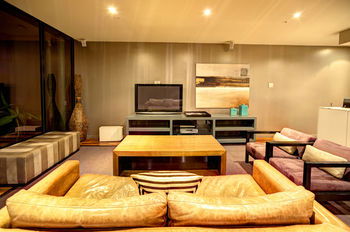ACD Apartments - SA Accommodation 2