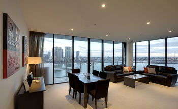 ACD Apartments - SA Accommodation 11