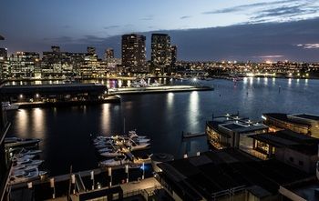 Accent Accommodation At Docklands Melbourne - SA Accommodation 15
