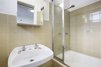 Brown Jug Inn Hotel - SA Accommodation 0