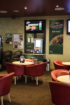 Brown Jug Inn Hotel - SA Accommodation 13