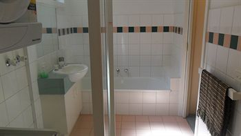 Australian Home Away @ Box Hill 21 - SA Accommodation 0