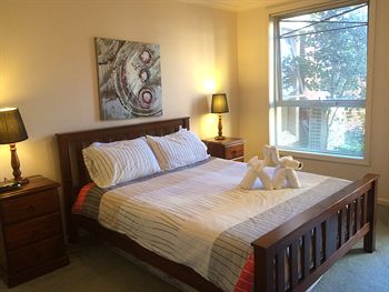 Australian Home Away @ Box Hill 21 - SA Accommodation 2