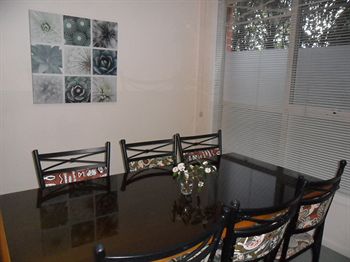 Australian Home Away @ Box Hill 21 - SA Accommodation 11