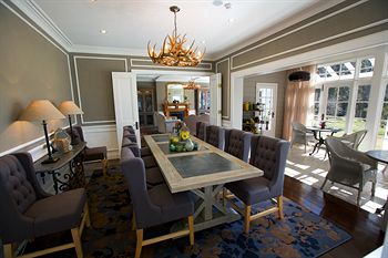 Parklands Country Gardens And Lodges - SA Accommodation 24