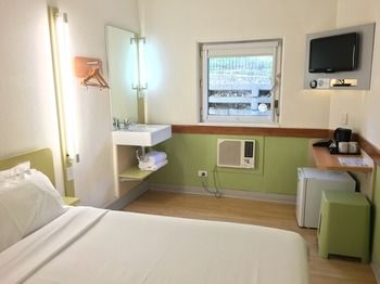 Ibis Budget Campbelltown - SA Accommodation 9