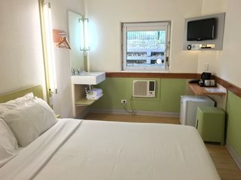 Ibis Budget Campbelltown - SA Accommodation 10