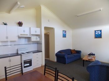 Ingenia Holidays Avina - SA Accommodation 3