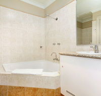 Edward Parry Motel amp Apartments - SA Accommodation