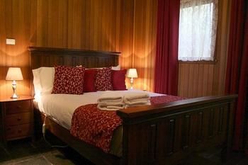Steindorf Cottages - SA Accommodation 2