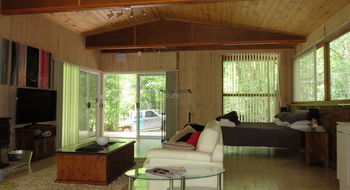 Treetops Accommodation Montville - SA Accommodation 72