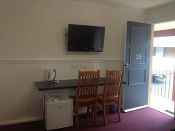 Lithgow Parkside Motor Inn - SA Accommodation 9