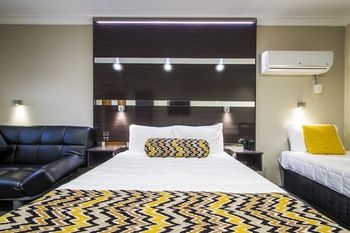 The Abbey Motor Inn - SA Accommodation 10