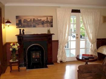 Bli Bli House Luxury Bed & Breakfast - SA Accommodation 7