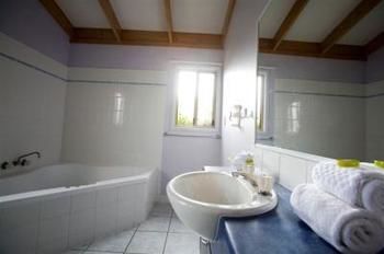 Toowoon Bay Holiday Park - SA Accommodation 0