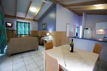 Toowoon Bay Holiday Park - SA Accommodation 3