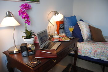 L'Auberge Angara Bed And Breakfast - SA Accommodation 4