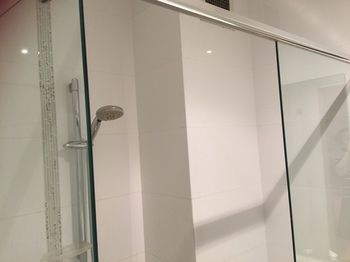 Darling Harbour Apartment - SA Accommodation 10