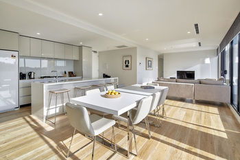 381 Cremorne - SA Accommodation 28
