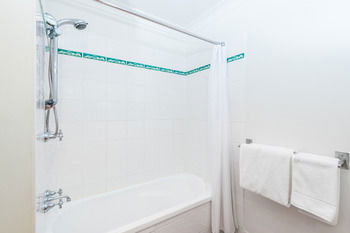 The Brighton Apartments - SA Accommodation 10