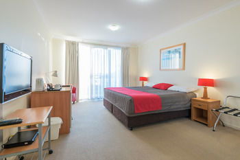 The Brighton Apartments - SA Accommodation 16